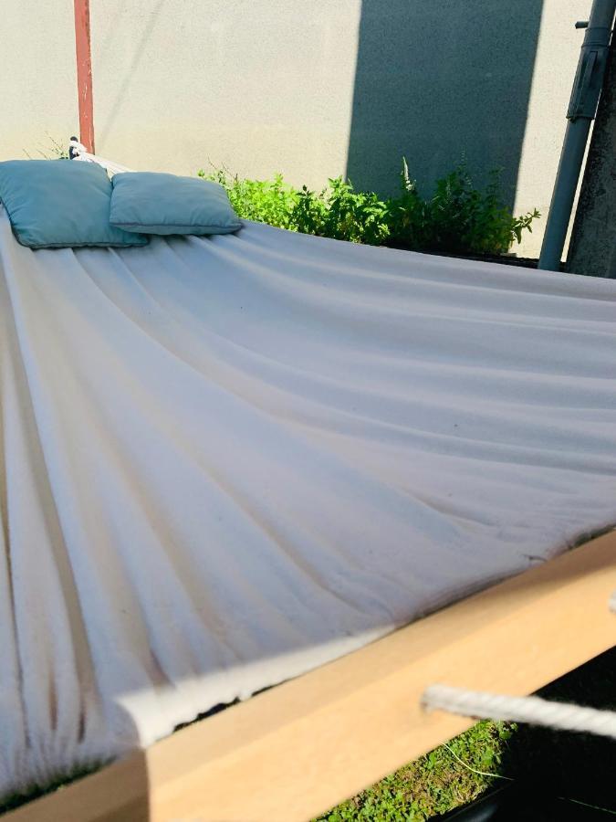 Coquet Appartement Aux Pieds Des Montagnes Scionzier ภายนอก รูปภาพ